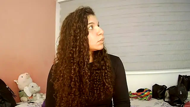 gatubelahot Adlı Modelin Canlı Sohbet Odası