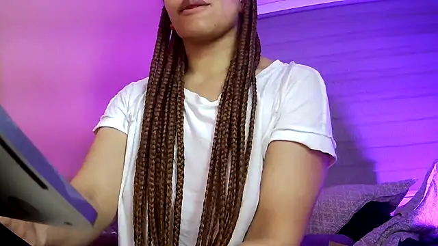 הופעת וובקאם של gatubelahot