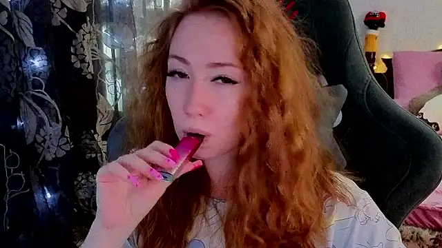 TinaBrook 网络视讯表演