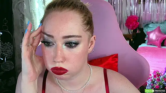Chat +18 de TinaBrook ao vivo