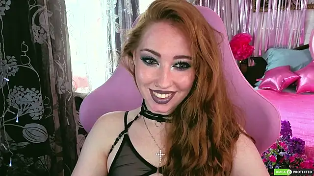 TinaBrook Adlı Modelin Canlı XXX Sohbeti
