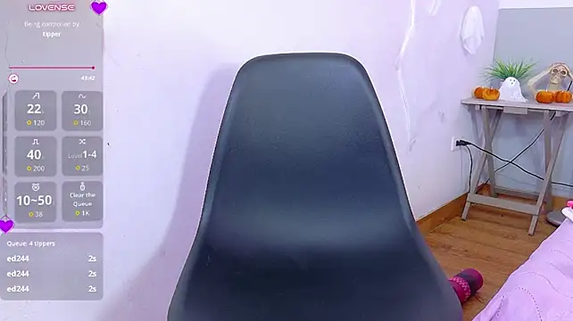 kinkylittlegirllのウェブカメラショー