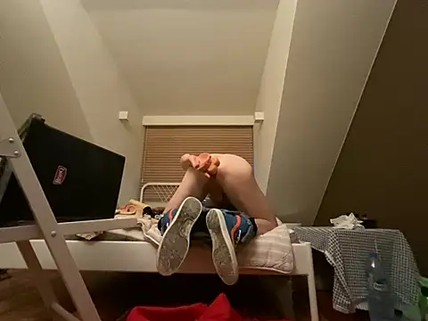 kuczynski7777 webcam show