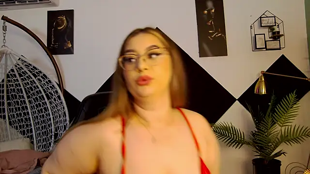 Katewalker_ Chat XXX in diretta