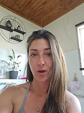 Ella_Wilde_ Show in webcam