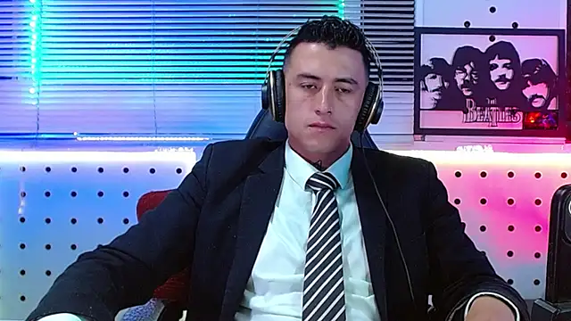 Godofcumxxx Chat XXX in diretta