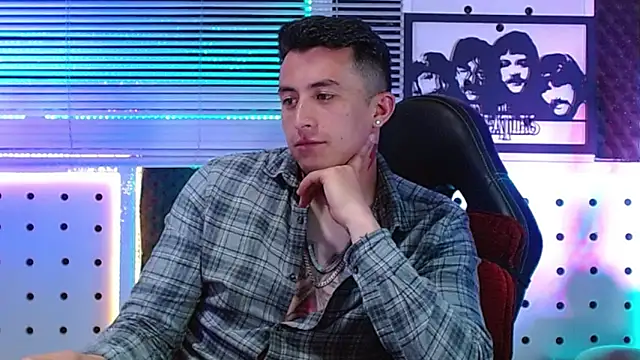 Chat XXX en directo de Godofcumxxx