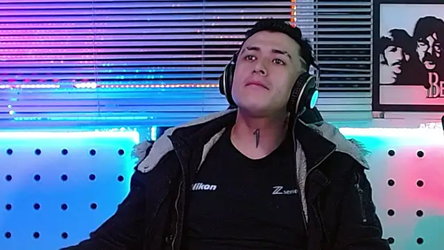 Godofcumxxx's Webcam Show