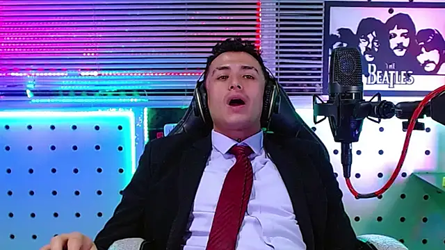 Godofcumxxx Шоу с уебкамера