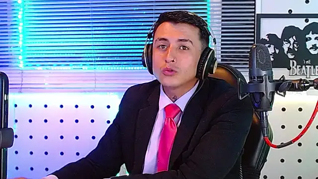 Godofcumxxx Show in webcam