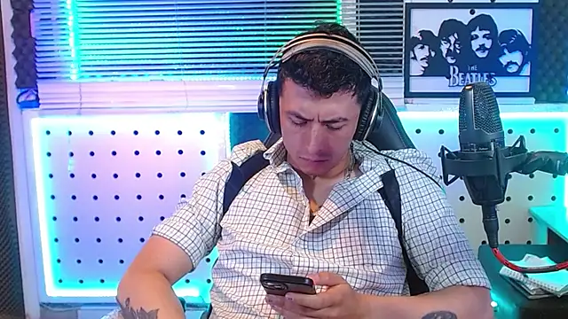 Godofcumxxx Шоу с уебкамера
