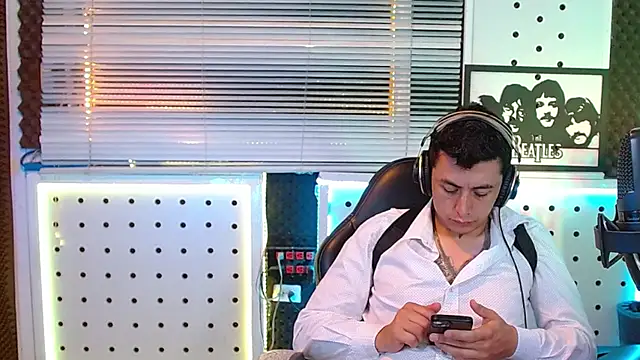 Živý XXX chat Godofcumxxx