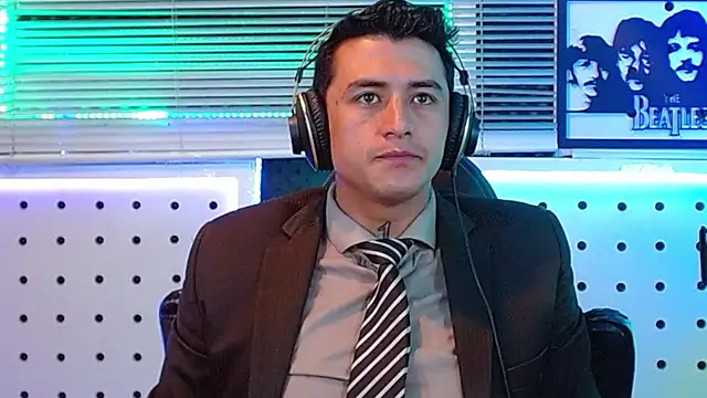 Webkamerová show Godofcumxxx