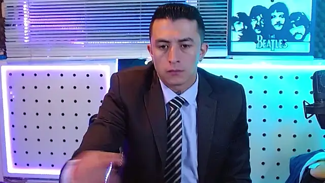 Chat +18 de Godofcumxxx ao vivo