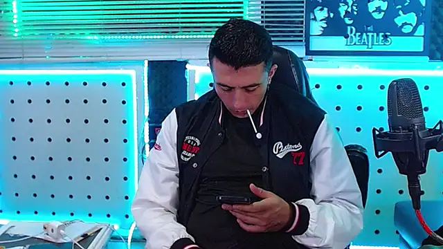 Godofcumxxx webkamerás műsora
