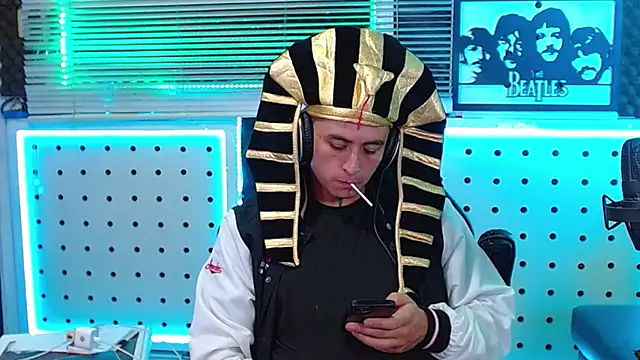 Godofcumxxx Шоу с уебкамера