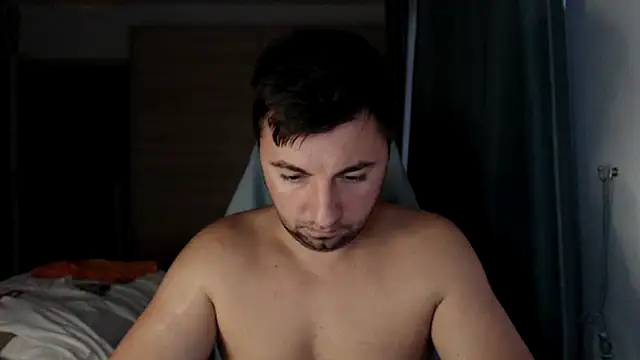 HankMalone: вебкам-шоу