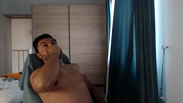 HankMalone webcam show