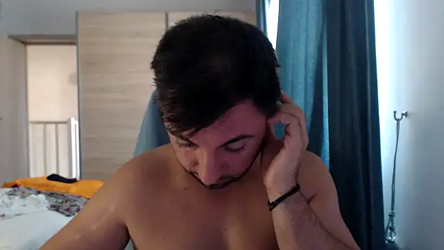 โชว์เว็บแคมของ HankMalone