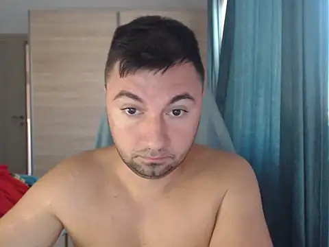 HankMalone Pertunjukan Webcam