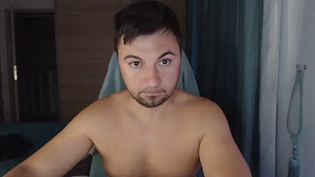 HankMalone Pertunjukan Webcam