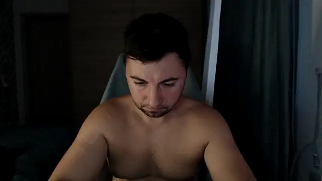 HankMalone webcam show