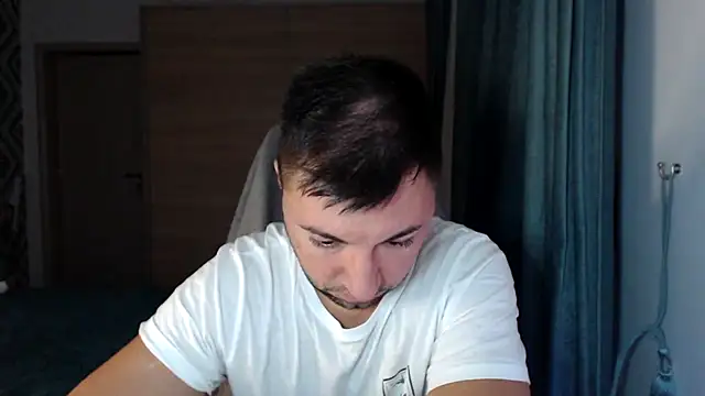 HankMalone webcam show