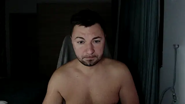 HankMalone webcam show