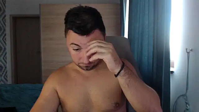 HankMalone Pertunjukan Webcam