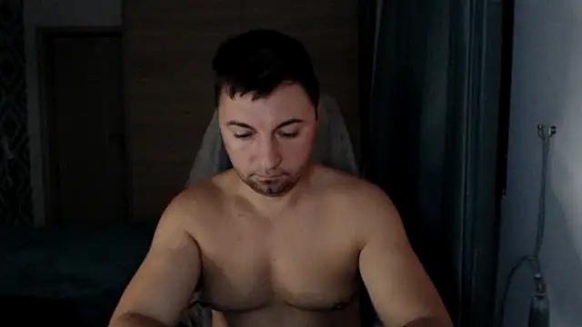 HankMalone webcam show