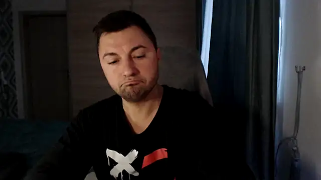 HankMalone Show in webcam