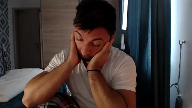 HankMalone Pertunjukan Webcam