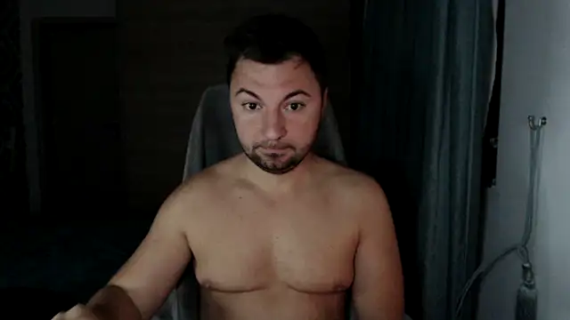 HankMalone Pertunjukan Webcam