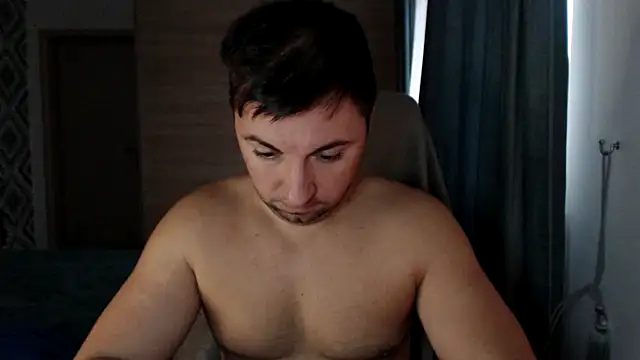 HankMalone: вебкам-шоу