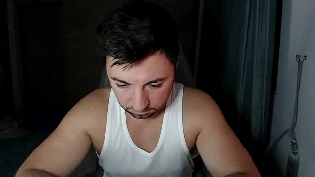 HankMalone: вебкам-шоу