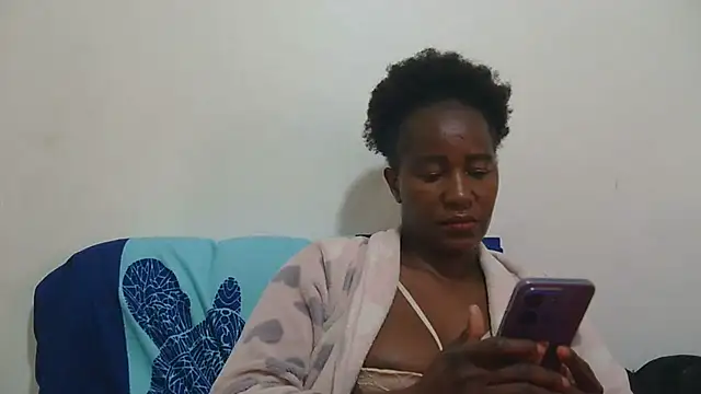 sluttylaura21 라이브 XXX 채팅