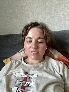 Lady_woman Adlı Modelin Canlı XXX Sohbeti