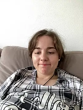 Lady_woman – Naživo chatovacia miestnosť