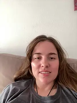 Lady_woman Adlı Modelin Canlı XXX Sohbeti