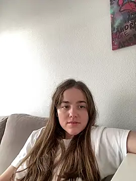 Lady_woman Adlı Modelin Canlı XXX Sohbeti