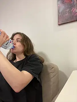 Lady_woman's Webcam Show