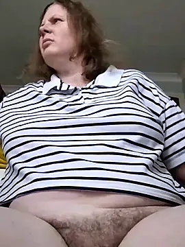 xxSexyBushLinnxx's Live XXX Chat