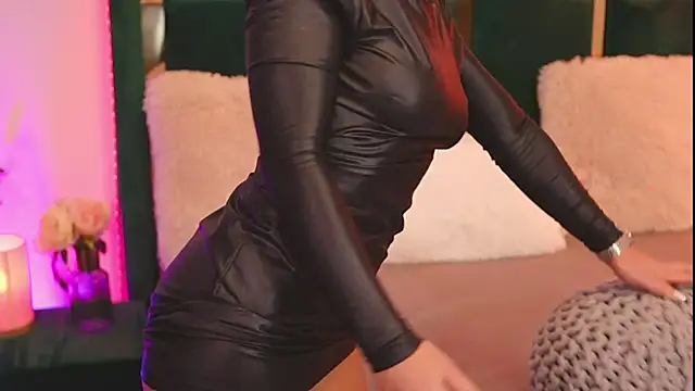 XeniaBlu's Live Chat Room