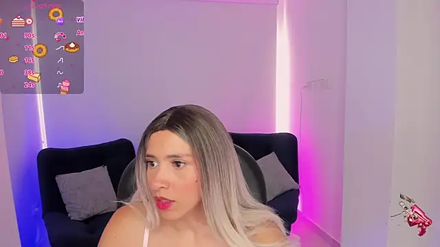 emilly_smith_1's Live XXX Chat