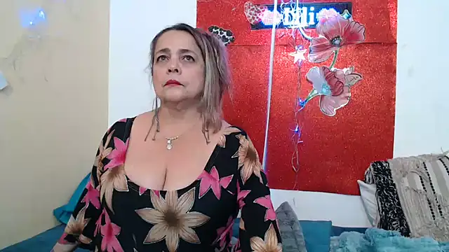 liliimilf Chat XXX in diretta