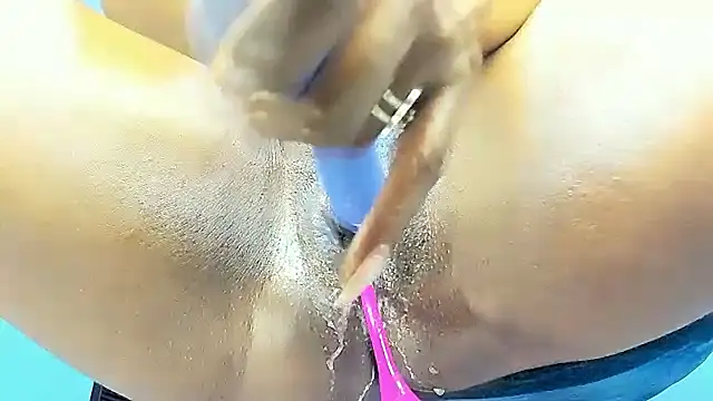 عرض كام TAYLORR778