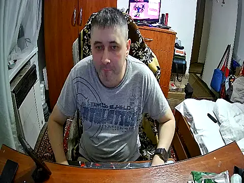 Show modela tores992 na web-kameri