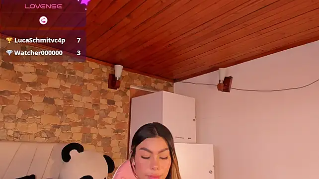 Khaiimy Live XXX-Chat