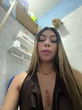 Chatroom XXX en direct de Khaiimy