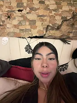 Khaiimy Live XXX-Chat